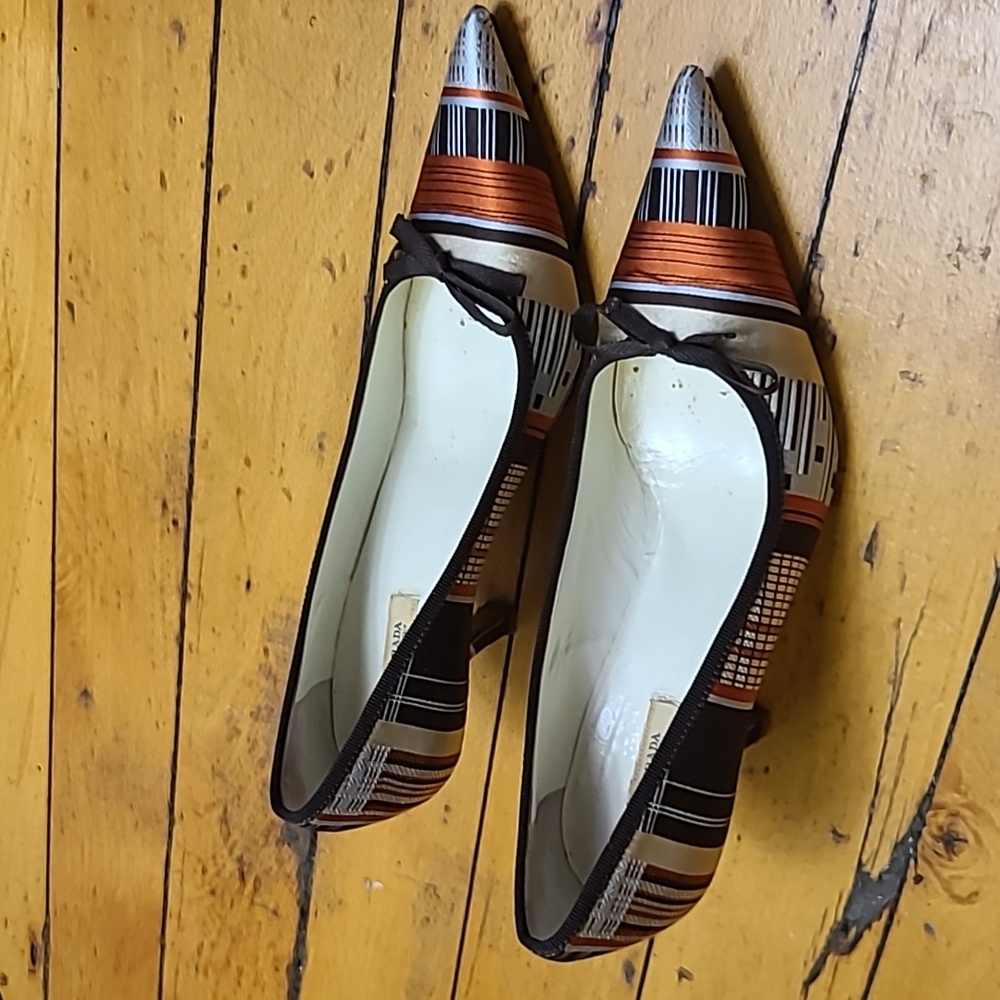 Authentic Prada Silk Pumps Fall '03